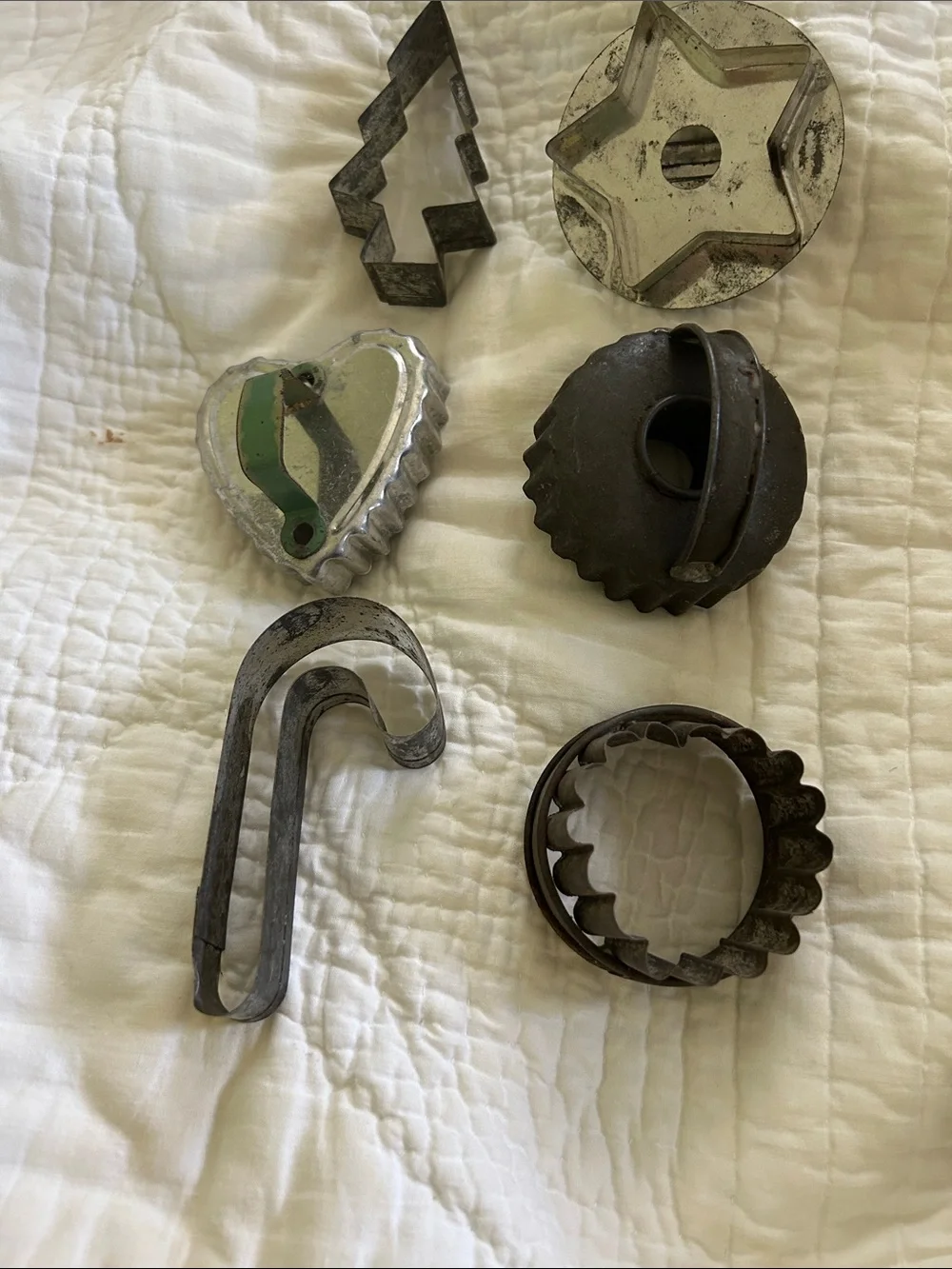 Vintage Metal Cookie Cutter Set - Mixed Shapes in Silver. Green handle.